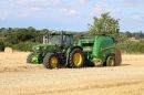 John_Deere_6155_R_John_Deere_V461R_22-7-2018_1.jpg