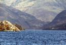 Looking_east_Loch_Morar_Scotland_April_2005_.JPG