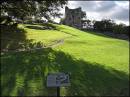 Peveril_Castle_Derbyshire.jpg