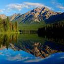 Pyramid_Mtn_D700_8427_16x16.jpg