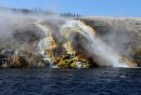 Yellowstone_run_off_web1000sr72_ARC_1050_adj_crp.jpg