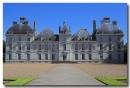 Cheverny_-near-Blois1.jpg