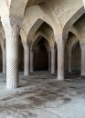 Old_Mosque_Shiraz_2016.jpg