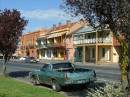 Sloane_St-_Mandelsons_terraces_Nov05.JPG