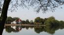 The_house_with_a_lake_view_2.jpg