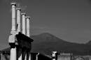 Vesuvio_from_Pompeii_.jpg