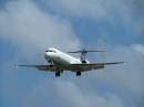 Alliance_Airways_Fokker_100_VH-FWH_07finals1_SYD_4-3-06.JPG
