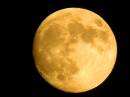 10-5-06_moon1.jpg