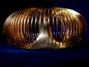 slinky3_DOF_middle_gold.jpg