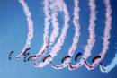 DSC_0051_parachuters_2_adobed_Medium_.jpg