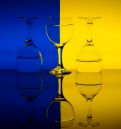 blue_yellow_resize.jpg