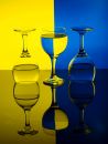 full_reflection_yellow_blue_resize.jpg