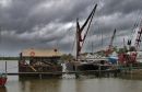 /gallery/data/521/thumbs/Boat_Graveyard.jpg